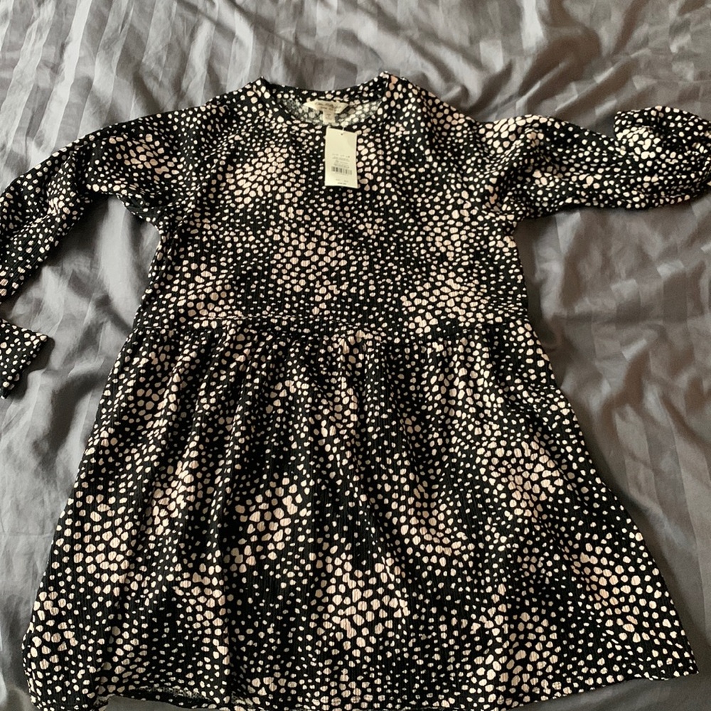 Women’s dress